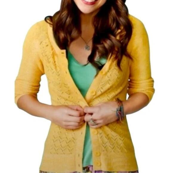 sparrow Sweaters - Sparrow by Anthropologie Pointelle Perk Button Front Cardigan Women’s M Yellow